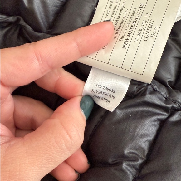 Patagonia Down Parka - Picture 7 of 7